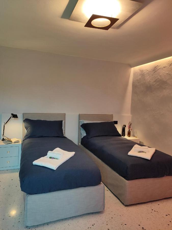 Villa Privata Con Piscina A Riparbella 卡斯泰里那马里提玛 外观 照片