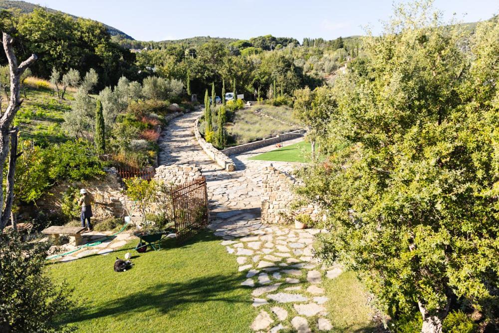 Villa Privata Con Piscina A Riparbella 卡斯泰里那马里提玛 外观 照片