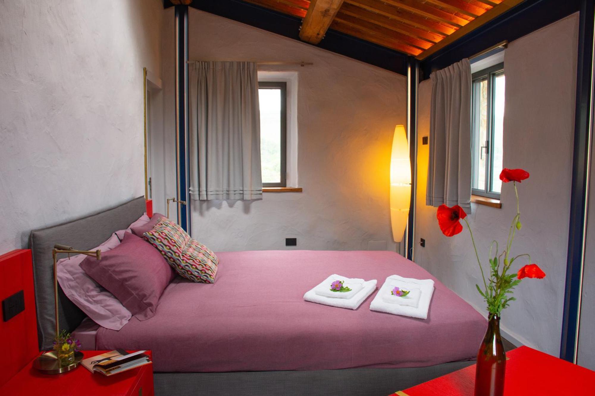 Villa Privata Con Piscina A Riparbella 卡斯泰里那马里提玛 外观 照片